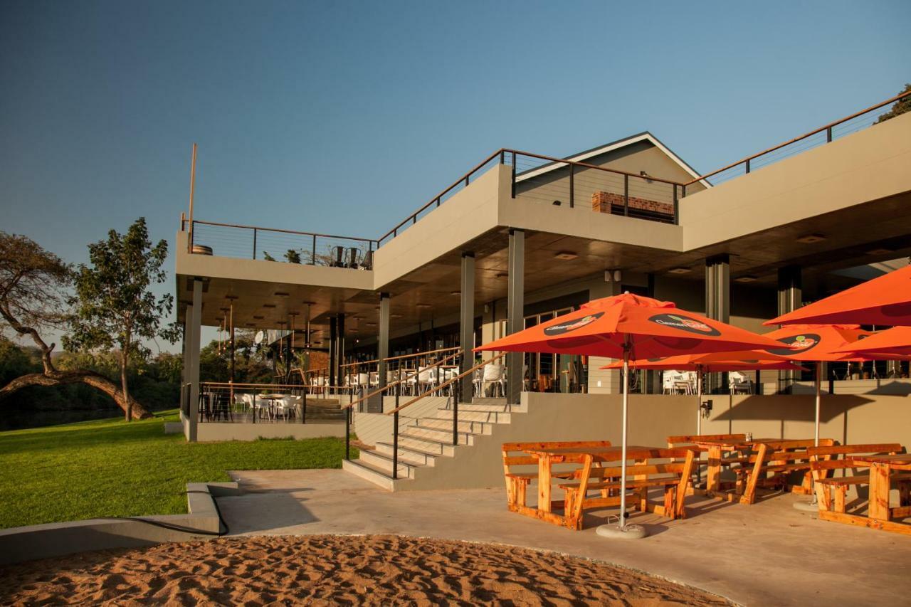 Letaba Junction Lodge Letsitele ภายนอก รูปภาพ