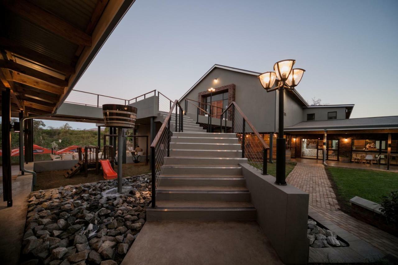 Letaba Junction Lodge Letsitele ภายนอก รูปภาพ
