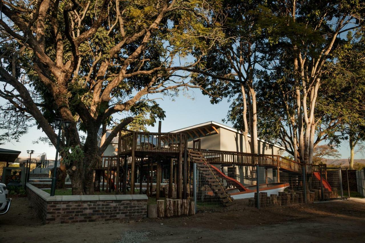 Letaba Junction Lodge Letsitele ภายนอก รูปภาพ